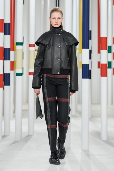 Look 22